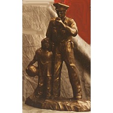 Doc Holliday DH-2407 Rough-Cut Policeman with Child Mold