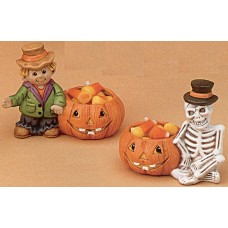 Riverview 788 Candy Cups (skeleton & scarecrow) Mold